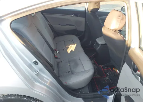 2017 Hyundai Elantra Se z USA, uszkodzony, nr VIN KMHD74LF3HU424860